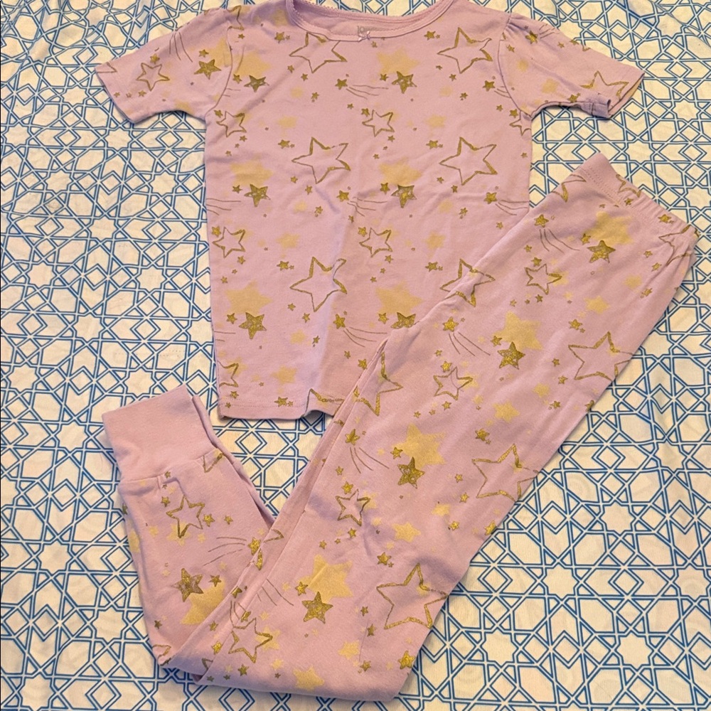 OshKosh B'gosh Girls Purple PJ set.